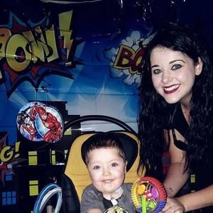 Meet your Posher, Phyllis